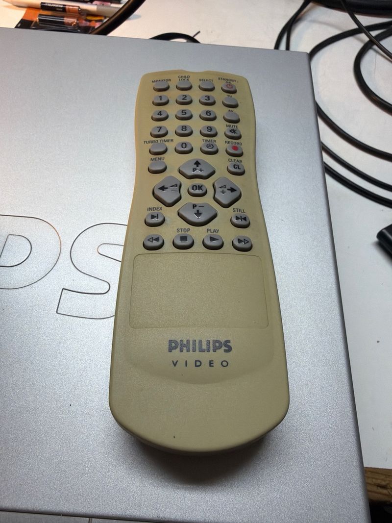 Philips VR570 VHS con Mando afbeelding 2
