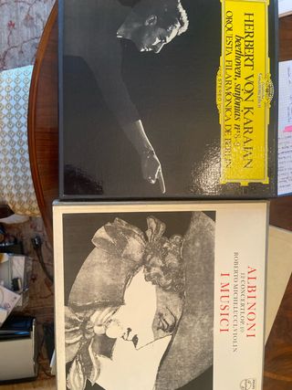2 Vinilos Clásicos: Karajan y Albinoni