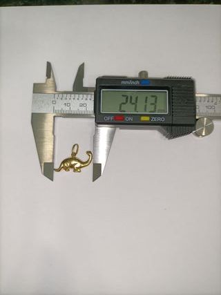 Colgante Oro 18k Dinosaurio 1.40gr