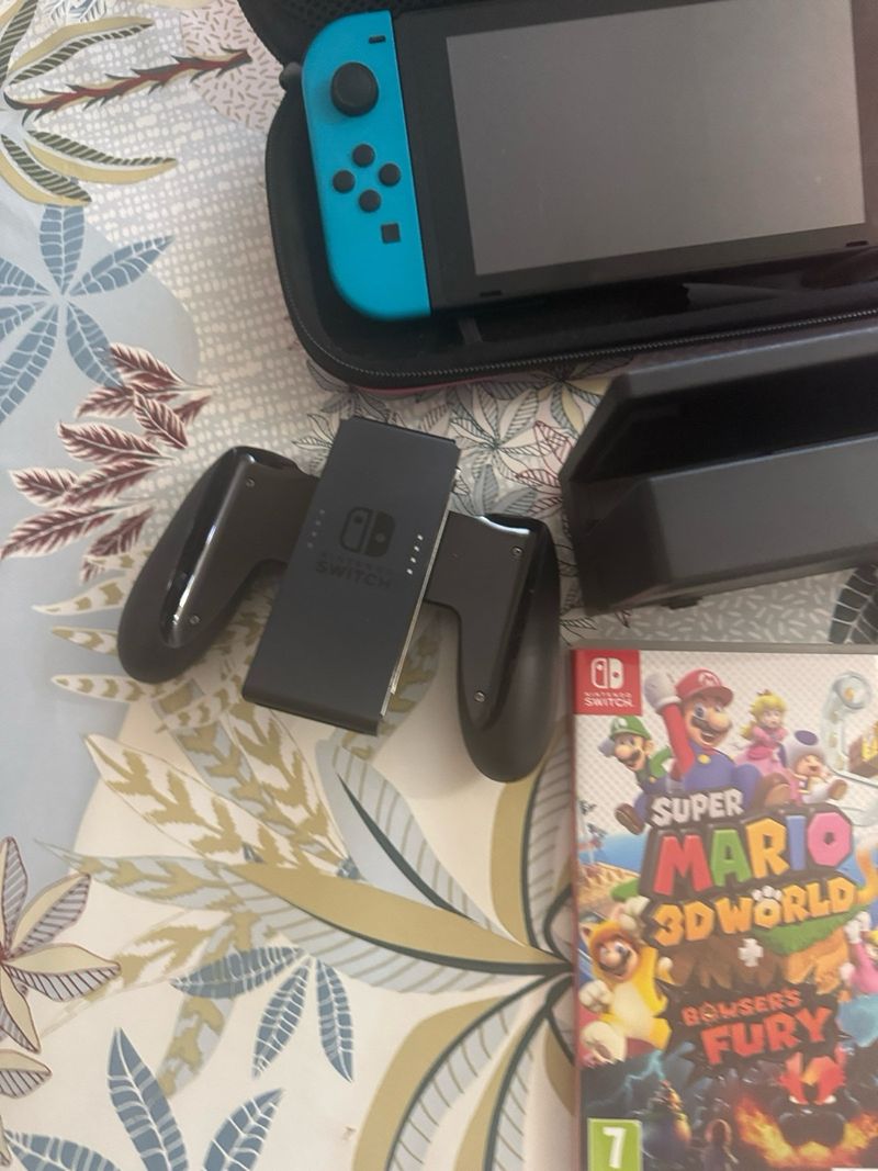 Nintendo Switch + 2 Juegos + Accesorios afbeelding 3