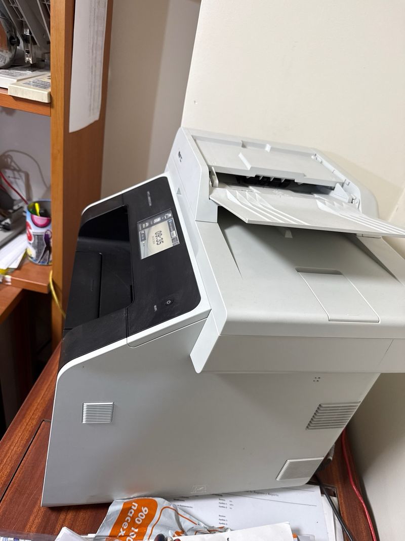 Impresora Multifuncional Brother MFC-L850CDW afbeelding 3