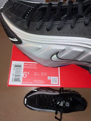 Nike Shox R4 Plata Niños