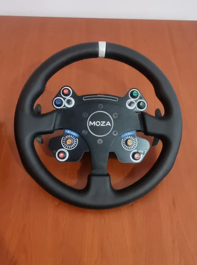 Volante Moza CS v1 para simracing