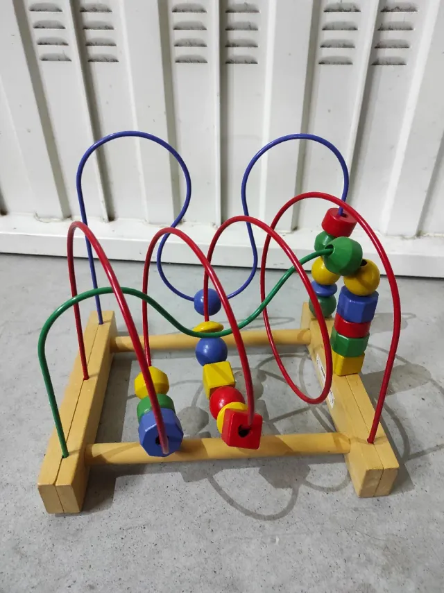 Osito peluche balancín con ruedas + Regalo