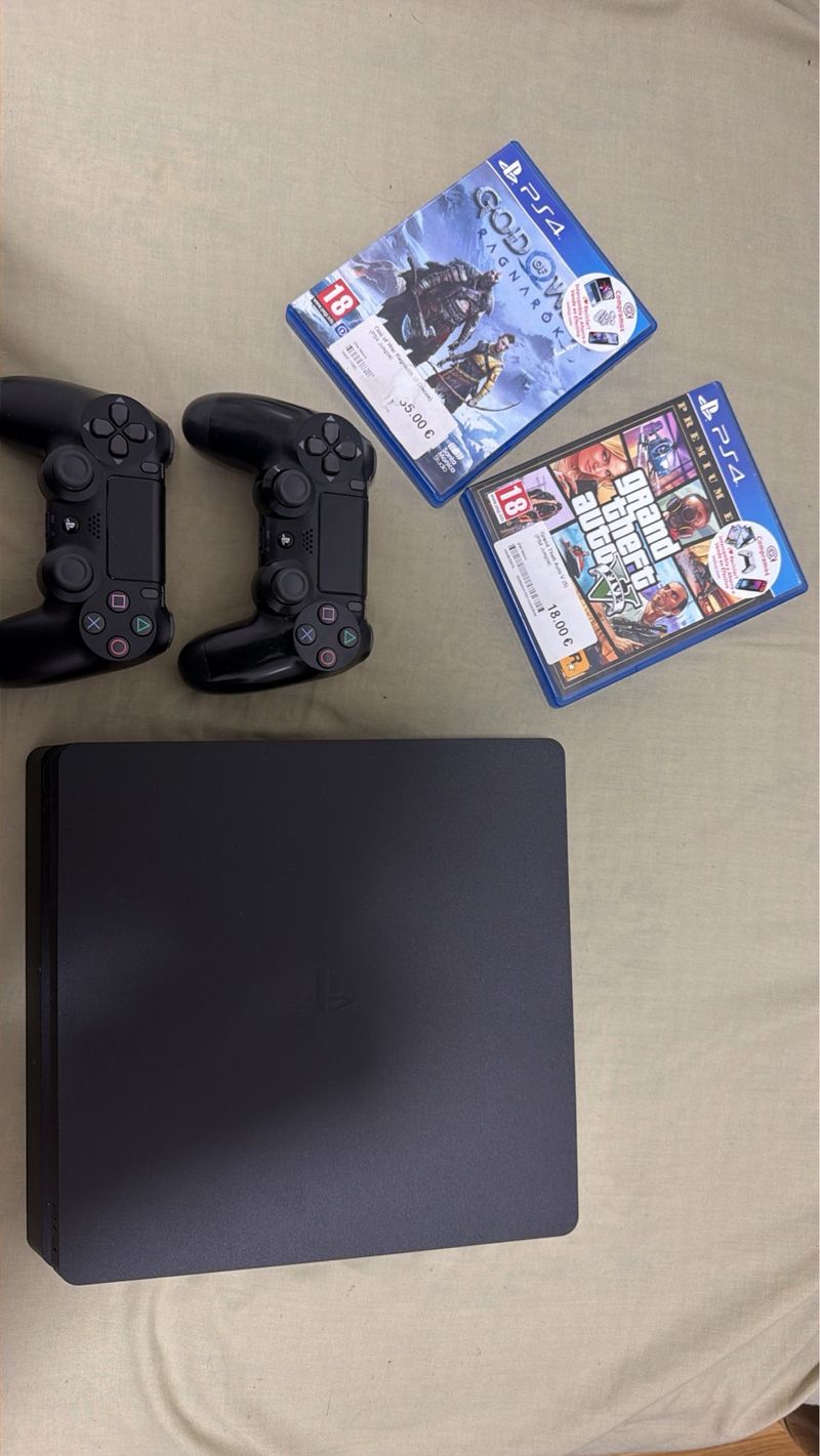 PS4 Slim 1TB + 2 Controles + 2 Juegos