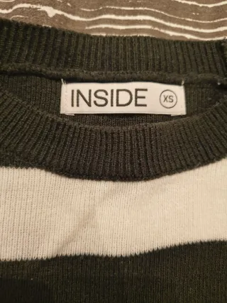 Jersey INSIDE rayas blanco y negro súper bonito