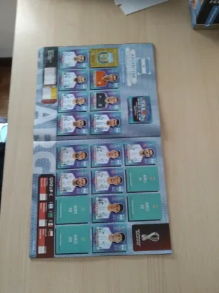 Álbum Mundial Qatar 2022 Panini Casi Completo