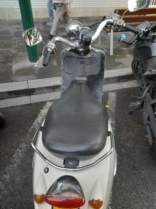 Moto Aprilia Custom 50cc Automática