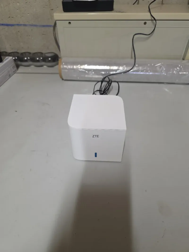 Repetidor Wifi Mesh ZTE ZXHN H196Q