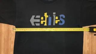 Camiseta Etnies Negra Logo
