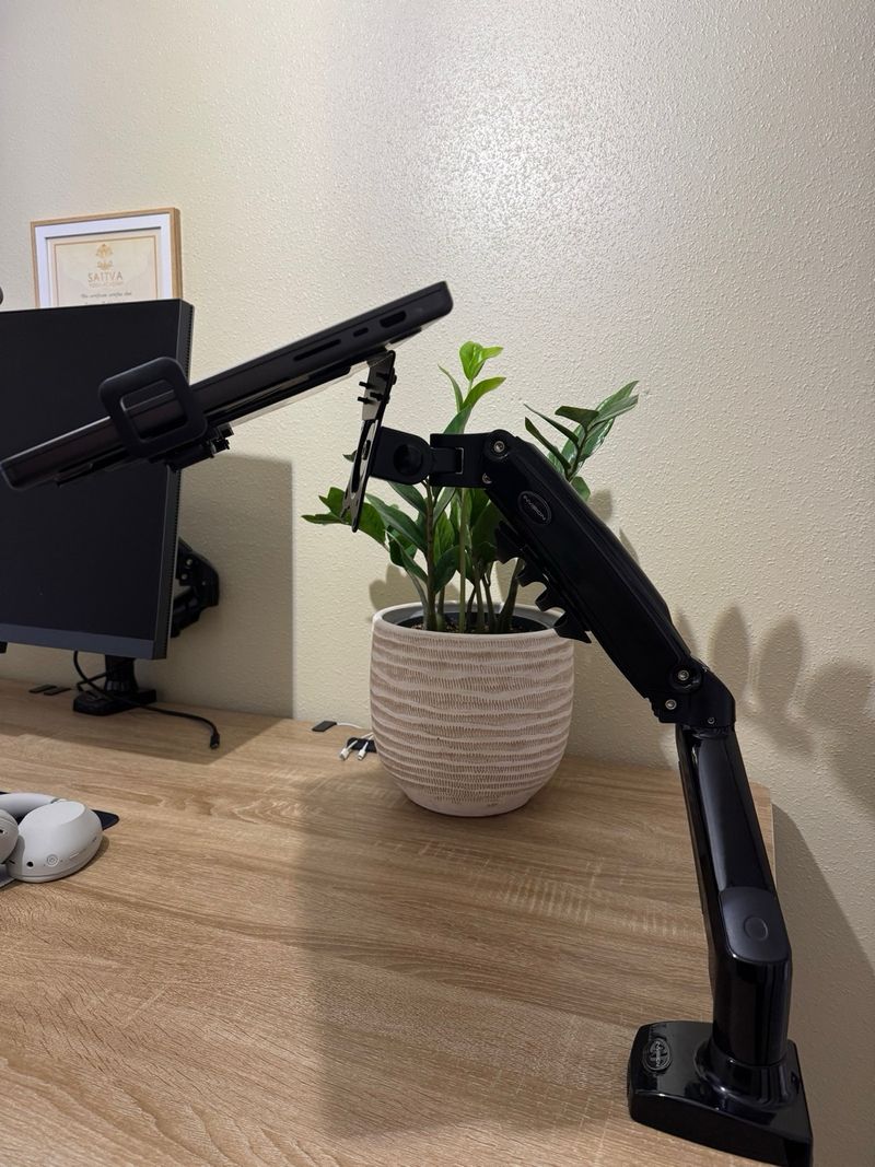 Monitor vesa arm con laptop vesa holder afbeelding 3