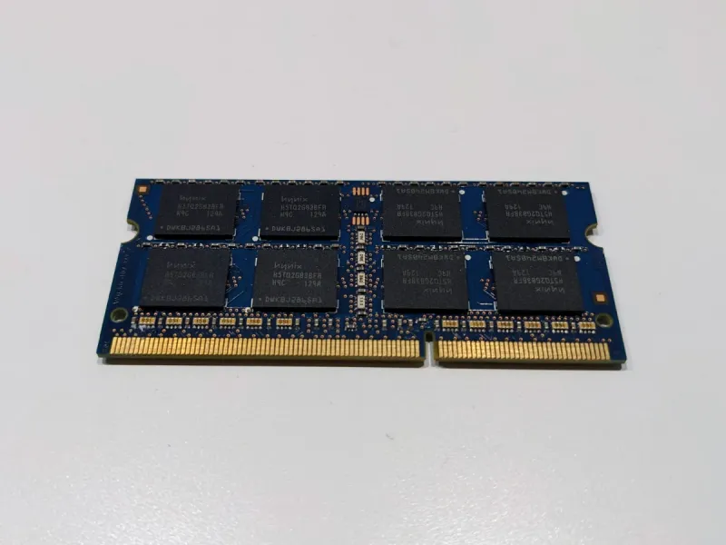 Hynix 4GB PC3-10600 DDR3 RAM afbeelding 2