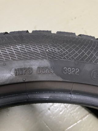 Neumático 3 Continental