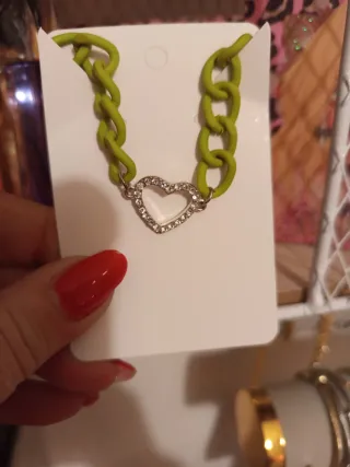 Pulsera eslabones verdes y corazón con brillantes