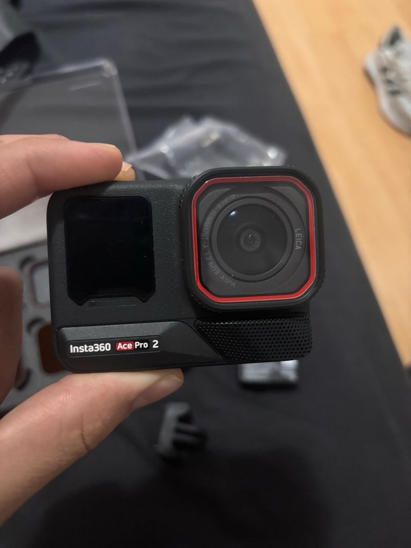 Insta360 Ace Pro 2 + Accesorios afbeelding 4