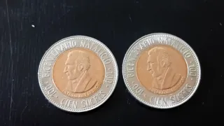 LOTE 8 MONEDAS Y BILLETE ECUADOR  10000 SUCRES.