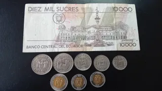 LOTE 8 MONEDAS Y BILLETE ECUADOR  10000 SUCRES.
