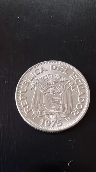 LOTE 8 MONEDAS Y BILLETE ECUADOR  10000 SUCRES.