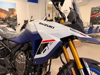 Suzuki V-Strom 800 DE