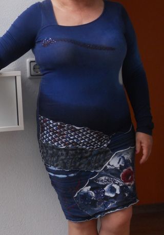 Vestido A.D. azul y multicolor