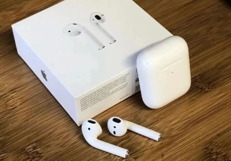 Apple AirPods