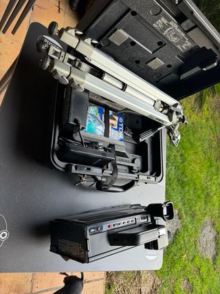 Videocámara Hitachi VHS VM-600E