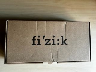 Sillín Fizik Argo Vento R5 (150mm)