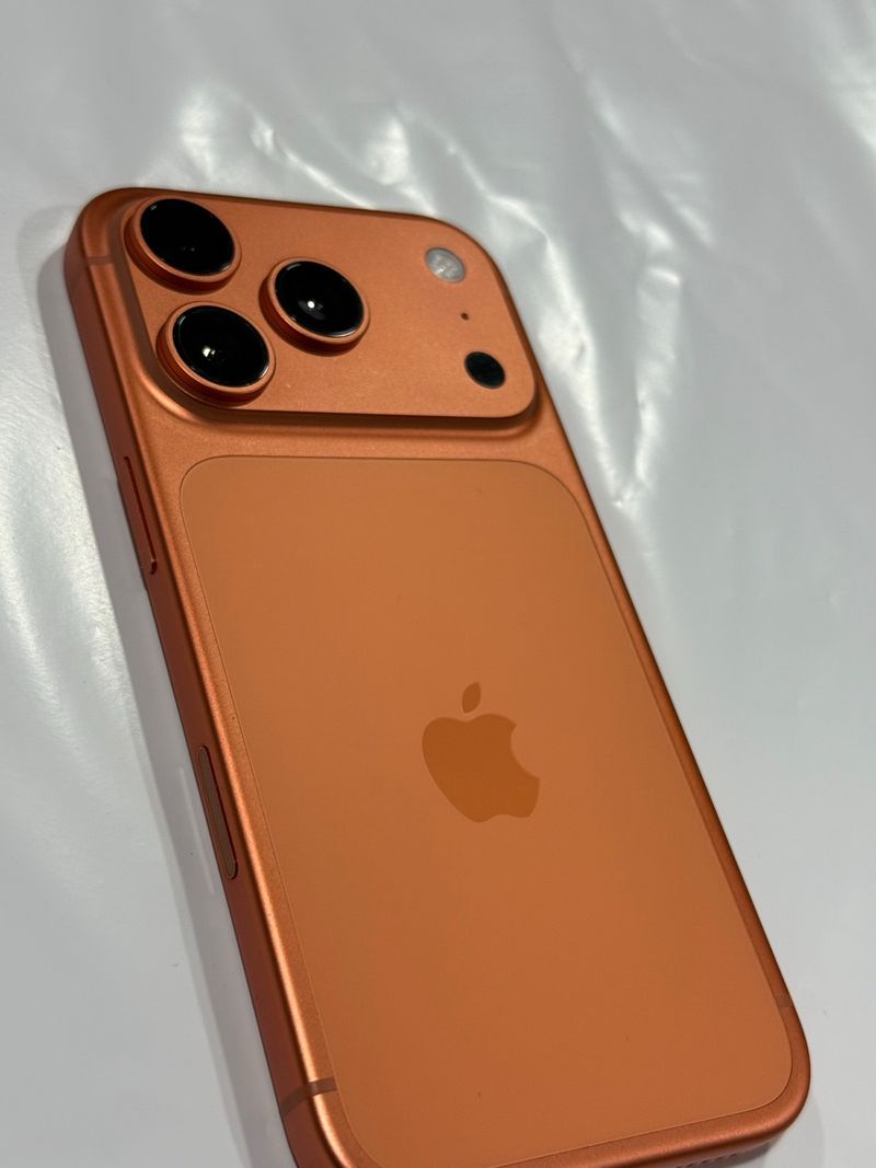 iPhone 17 Pro Naranja