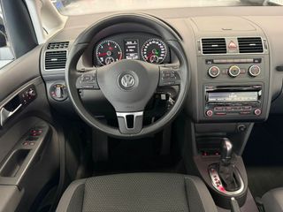Volkswagen Touran 2.0 TDI 140cv DSG Sport