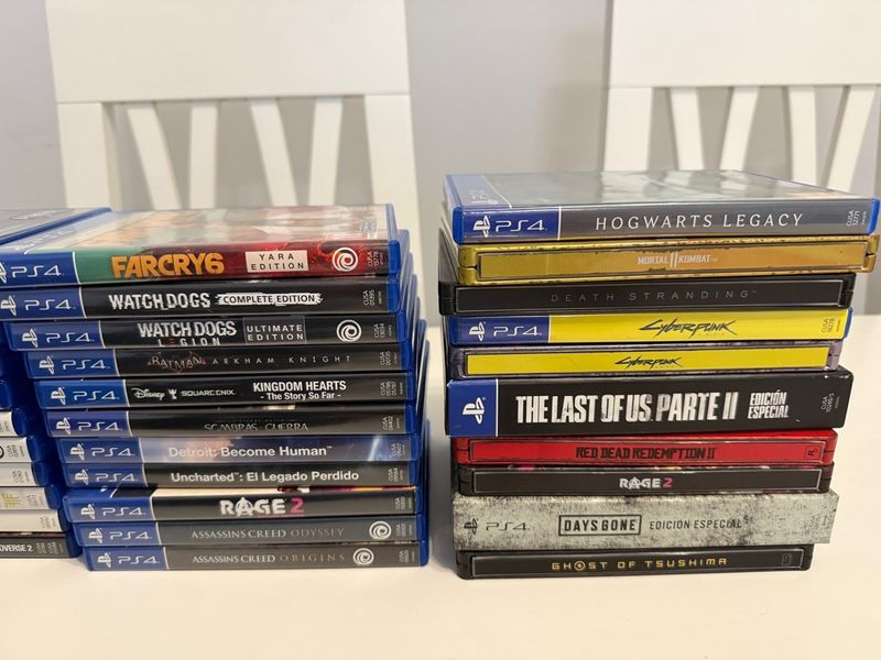 Pack PS4 Slim + Disco 4TB + 43 juegos afbeelding 6