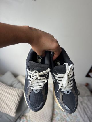 New Balance 2002R Grigio Taglia 41.5