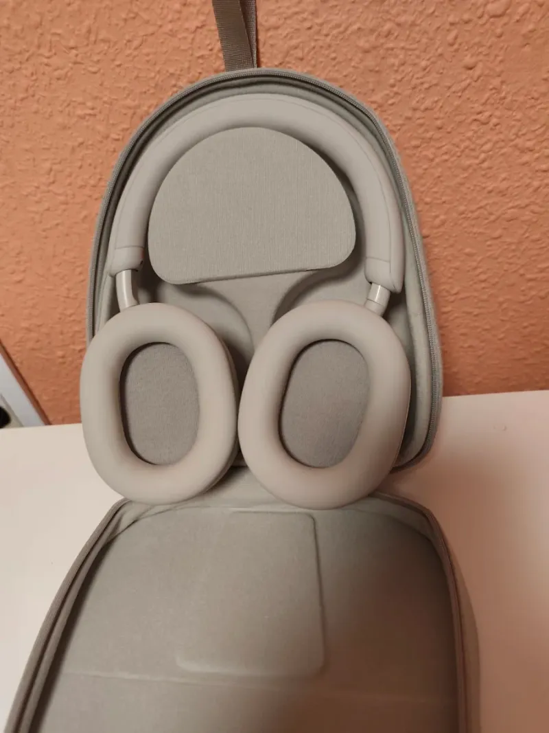 Sony WH-1000XM5 Beige - Impecables (Solo 2 usos). afbeelding 3