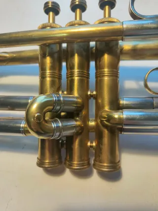 Trompeta Besson Brevete 1953