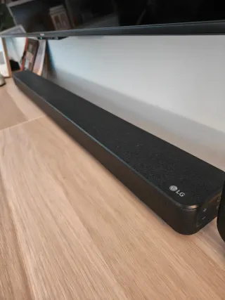 Barra de Sonido LG SL6YF Negra
