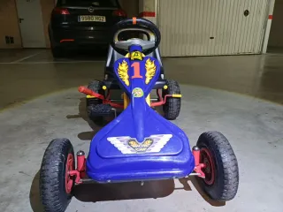 Go Kart de Pedales Azul y Rojo