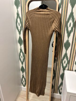 Vestido de punto Mango marrón