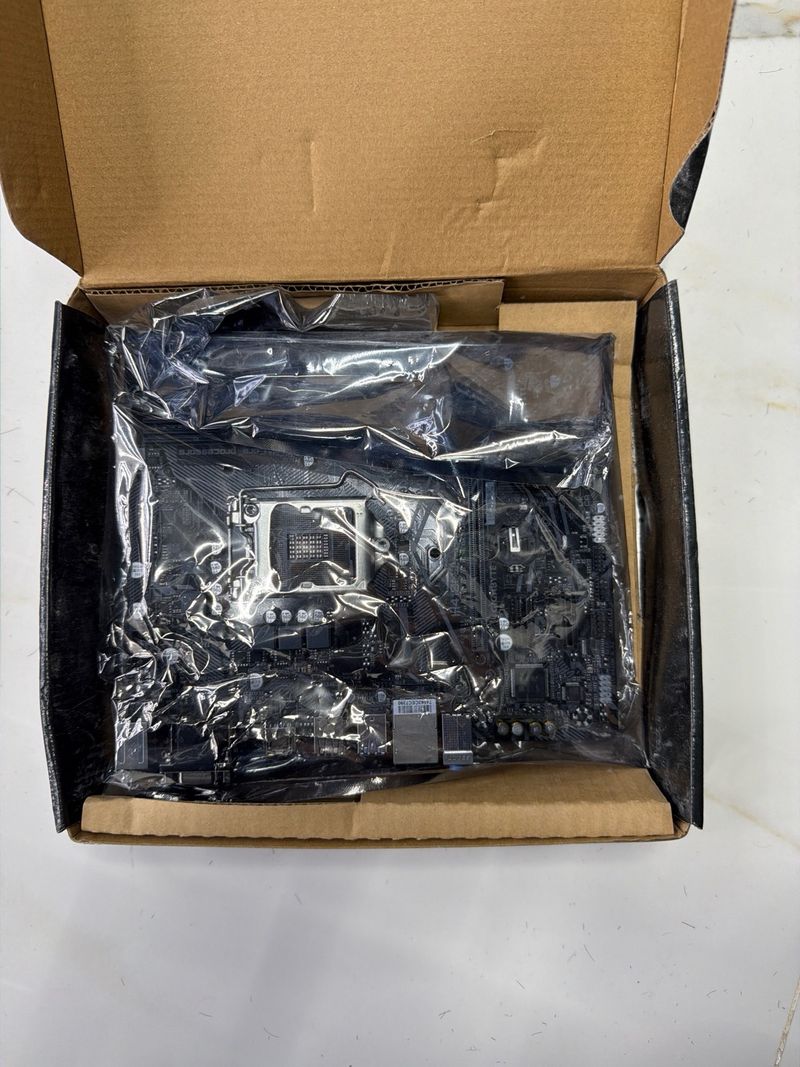 Placa Base Gigabyte H410M H V2 afbeelding 2