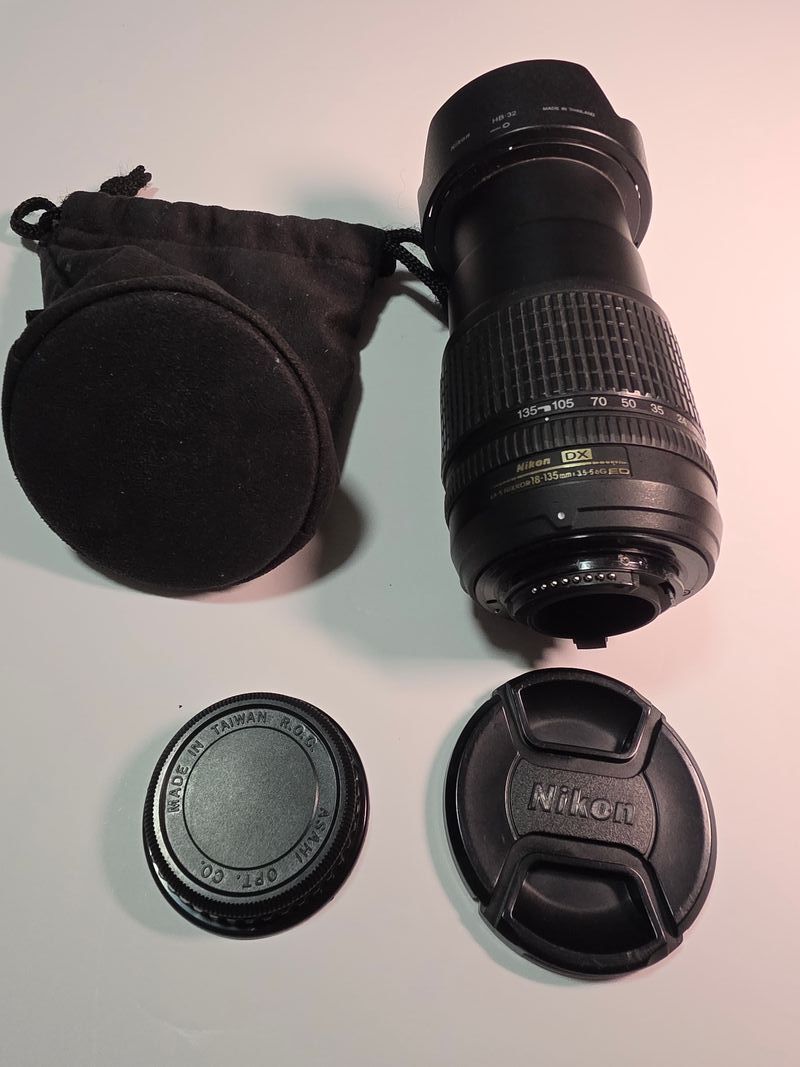 Objetivo Nikon AF-S Nikkor 18-135mm f/3.5-5.6 GED afbeelding 4