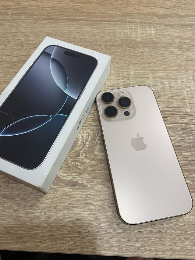 iPhone 16 Pro Dorado