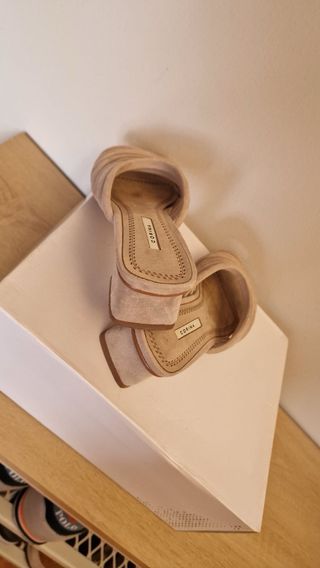 Sandalias CORINA tiras beige