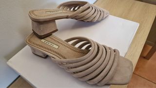 Sandalias CORINA tiras beige
