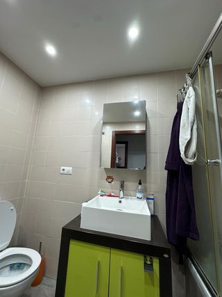 Mueble de baño madera y cristal