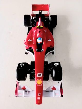 Coche Ferrari 150 Scalextric/Carrera GO