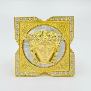 Anillo Medusa Nacar Cuadrado 18K