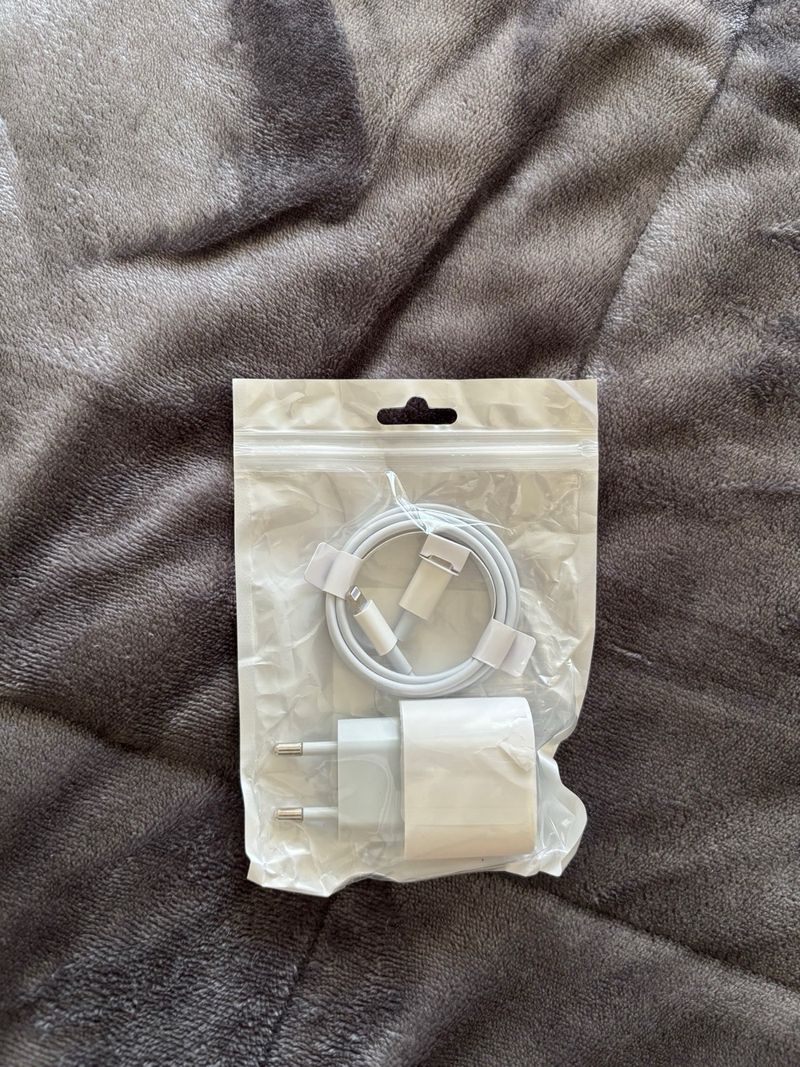 Cargador 30W + Cable Lightning para iPhone – Nuevo afbeelding 2