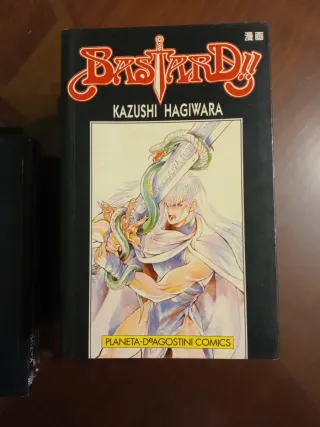 Bastard (Tomos 1 a 18)