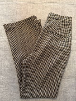 Pantalones Zara pata de elefante
