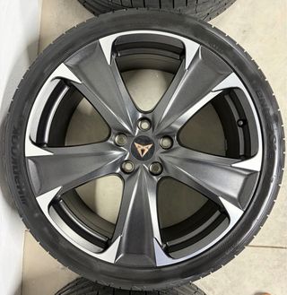 Llantas 𝐂𝐔𝐏𝐑𝐀 𝓁𝑒𝑜𝓃 𝐕𝐙 19 BLACK MACHINED