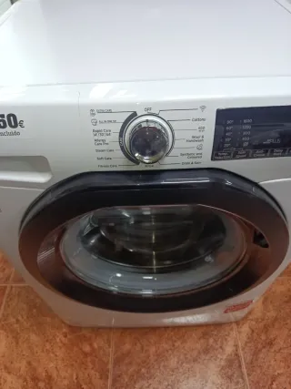 Lavadora Hoover 9Kg 250€