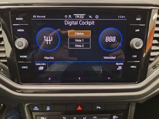 Volkswagen T-Roc 2021